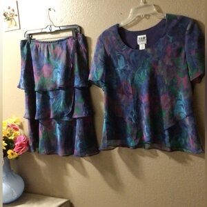 R & M RICHARDS VINTAGE TOP AND SKIRT